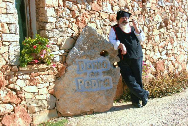 B&B Domo De Pedra Тоттубелла Экстерьер фото